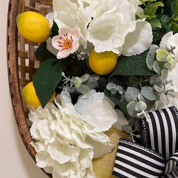 Handmade Wall Decor‎ Tobacco basket lemons hydrangeas greenery - Picture 3 of 5